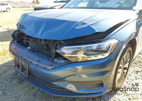 2019 Volkswagen Jetta 1.4T R-Line/1.4T S/1.4T Se из США, поврежденный, VIN 3VWCB7BU7KM180669